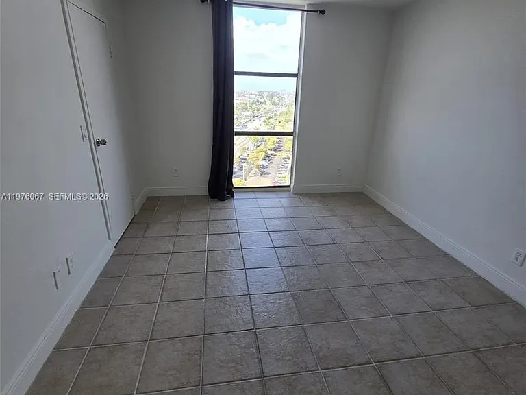13499 Biscayne Blvd #1505 — Photo 8