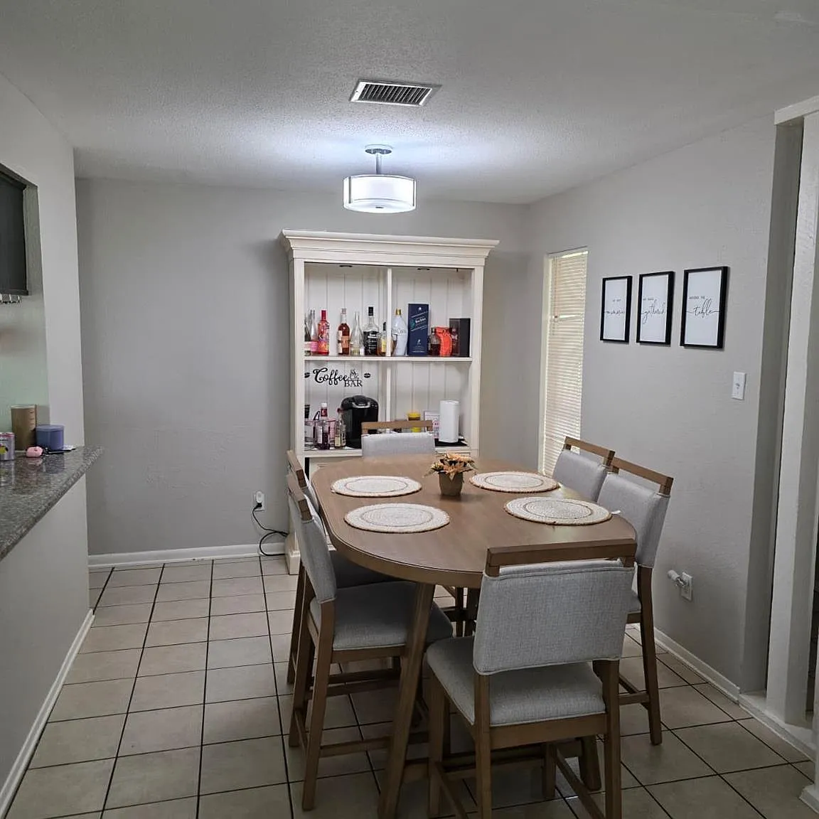 3 bed, 2.0 bath, 1364 sqft, $1,950 — Photo 2
