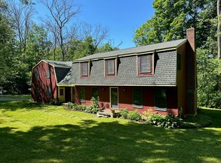 8 W Mountain Rd, Sharon, CT 06069