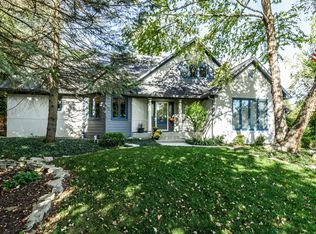 9218 Behner Brook Dr, Indianapolis, IN