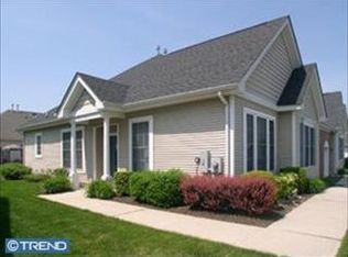 7 Mockingbird Dr, Hamilton, NJ 08690