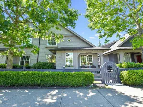 6450 187th St #92, Surrey, BC V3S 2X4
