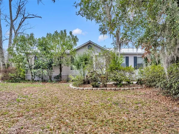 1840 NE 162nd St, Citra, FL 32113
