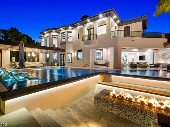 7 Vintage Valley Dr, Las Vegas, NV 89141