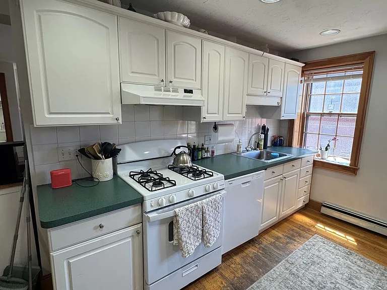 38 Melrose St #1 — Photo 2