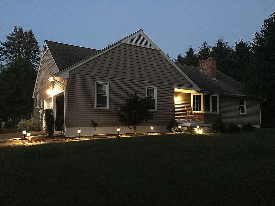1st image of 696 Millstone Ln