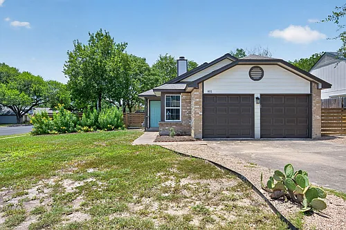 801 Kavanagh Dr Photo 1