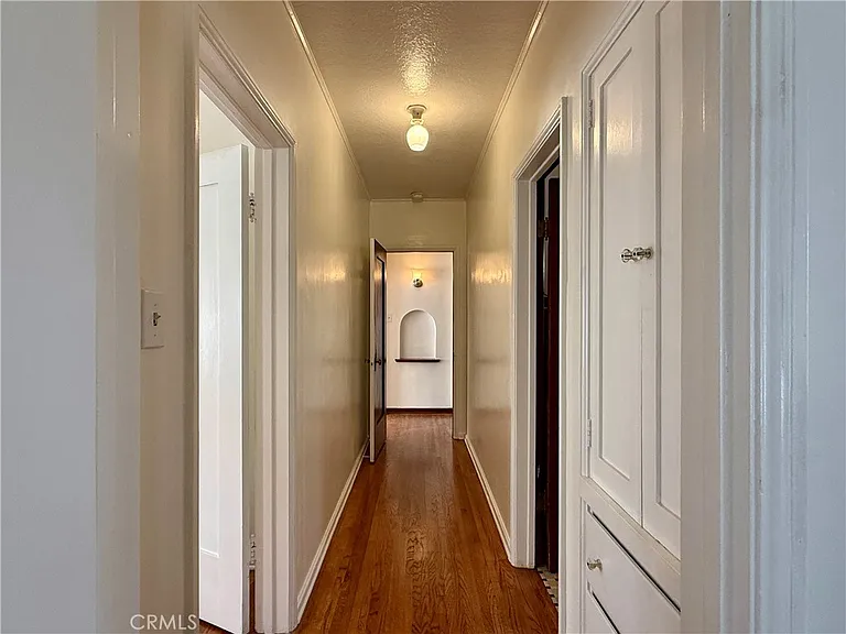 1117 Bennett Ave — Photo 19