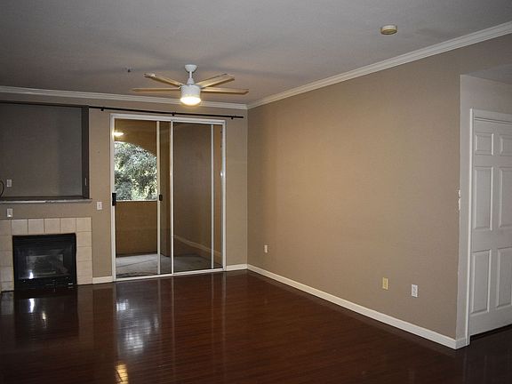 3rd image of 501 Gibson Dr APT 221