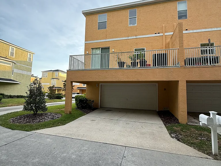 445 Bayou Village Dr — Photo 11