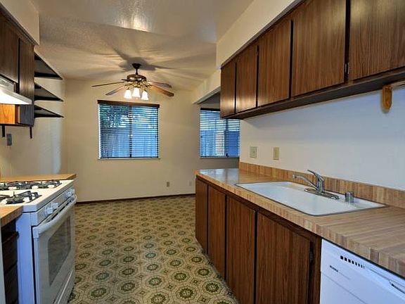 Large Kitchen
