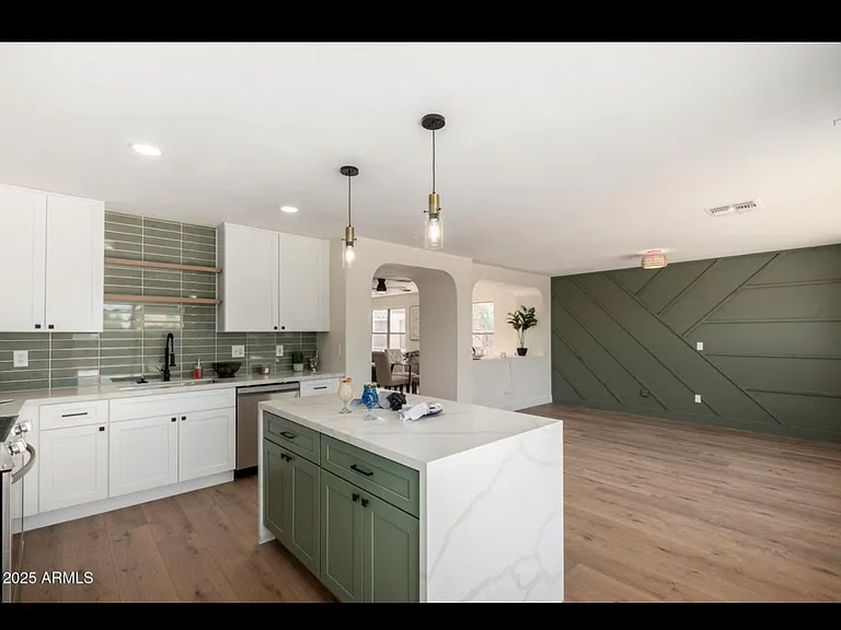 13862 W Fargo Dr — Photo 4