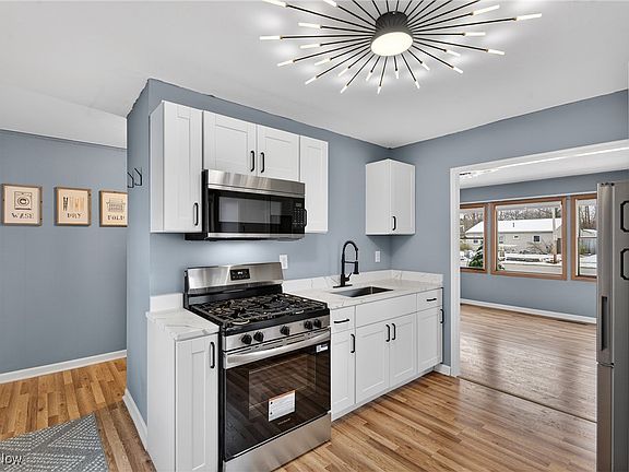 2nd image of 4434 Riverside Dr