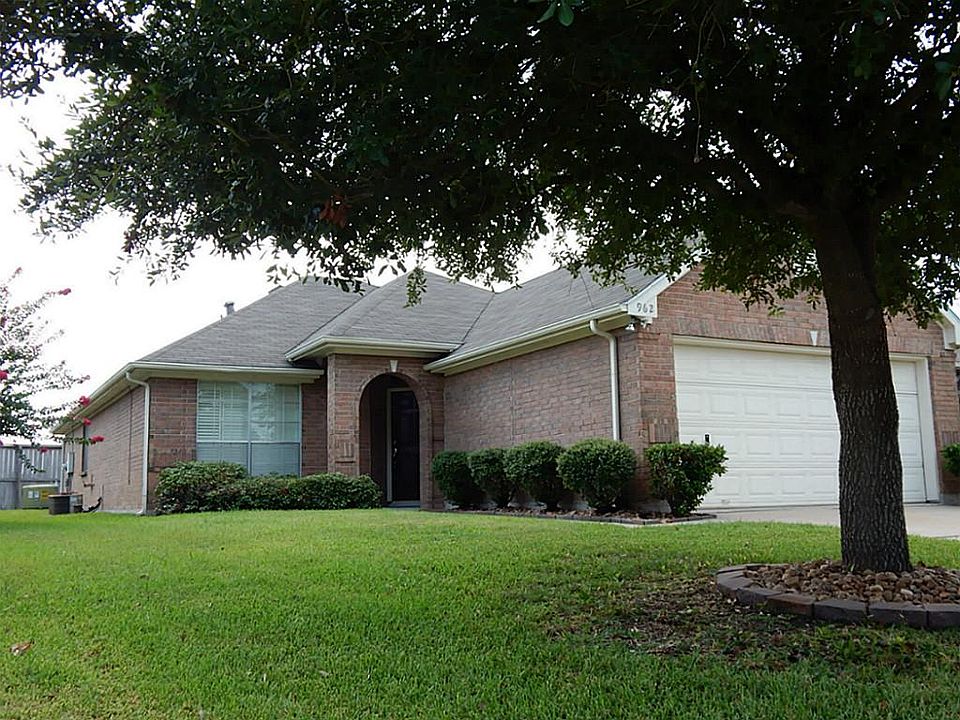 1st image of 962 Peach Blossom Dr