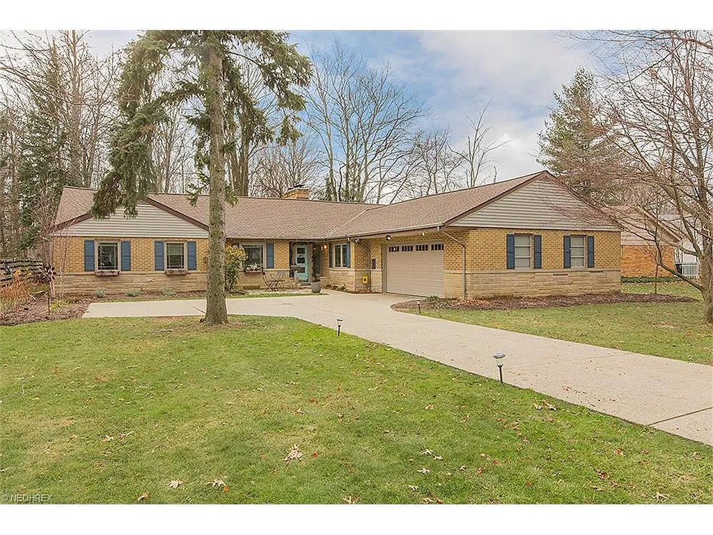 5288 Ridgebury Blvd photo 1