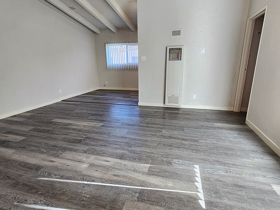 3rd image of 16602 San Fernando Mission Blvd #46-16600