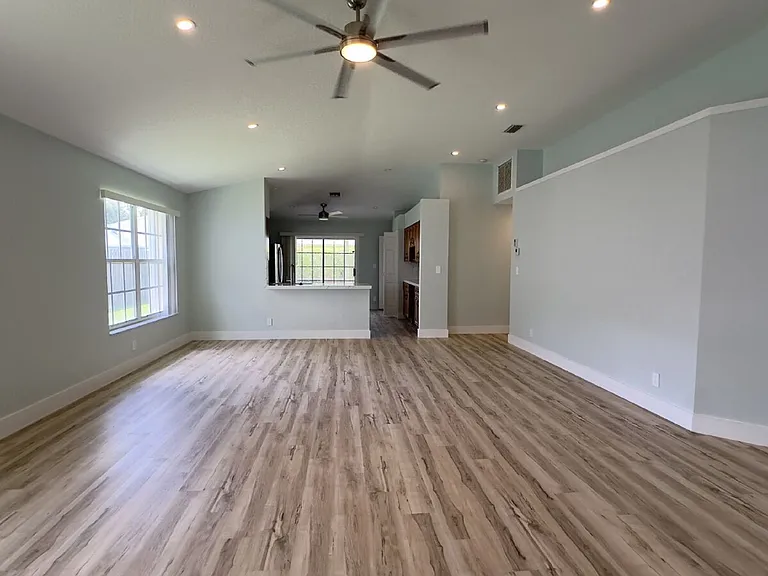 13285 Opal Ln — Photo 7