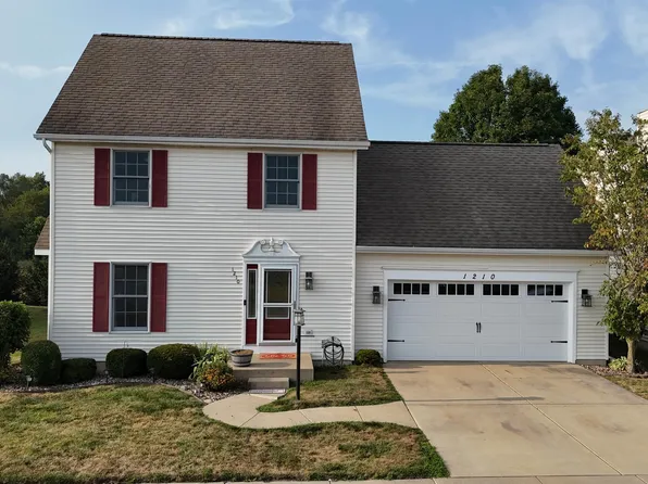 1210 Arbor Ln, Mishawaka, IN 46544