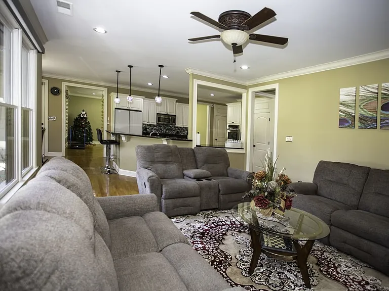 4559 Whisper Spring Dr — Photo 31