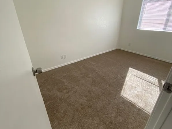 1787 North Ave., 1787 North Ave APT 209, Bullhead City, AZ 86442