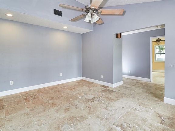 5th image of 2611 Brooker Trace Ln