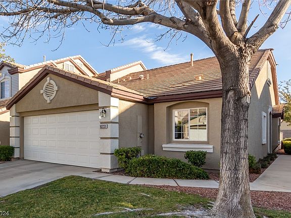 4th image of 10233 Birch Bluff Ln