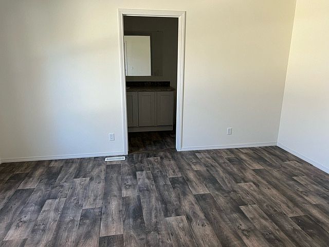 1st image of 73 Charlotte St #61