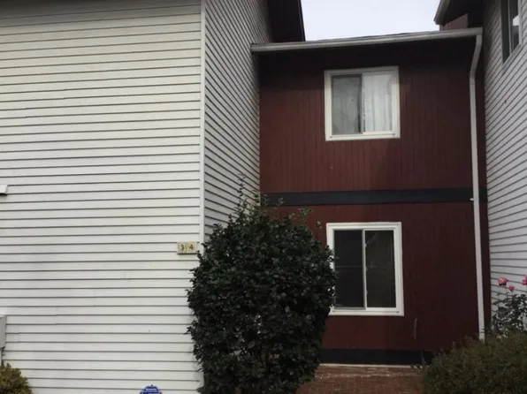 34 Brian Ct #230, Gaithersburg, MD 20877