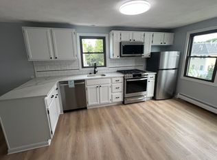 204 California St APT B, Newton, MA 02458