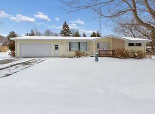 4003 Evergreen Ln, Benton Harbor, MI 49022