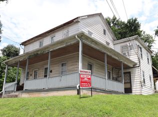 678 E Main St #1, Ephrata, PA 17522