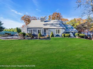 884 Crest Ridge Dr, Toms River, NJ 08753