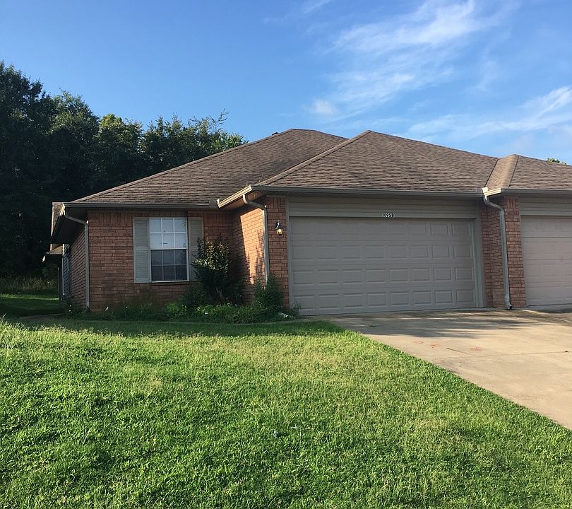 1st image of 1095 Grinnel Cir APT B