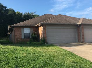 1095 Grinnel Cir APT B, Greenwood, AR 72936