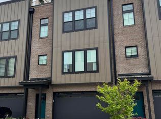 121 W Stone Ave #16, Greenville, SC 29609