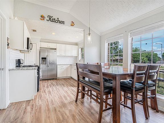 5th image of 20202 Apache Gardens Lane