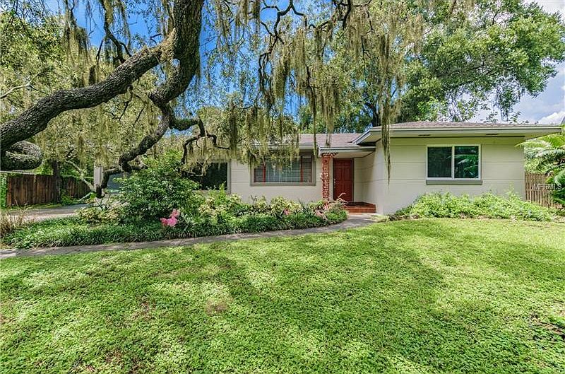 1st image of 6011 Roberta Cir