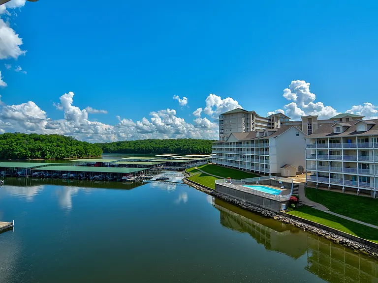 4800 Eagleview Dr #342 — Photo 8