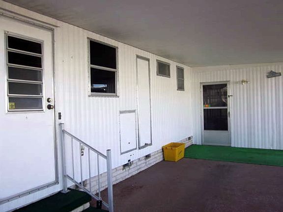 Large car port