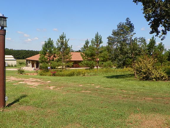 2nd image of 6240 County Road 4448