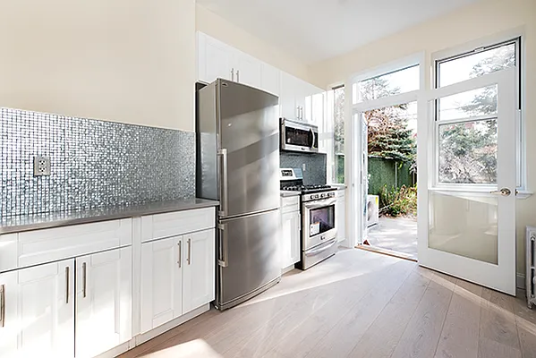 Rented by Corcoran | media 14