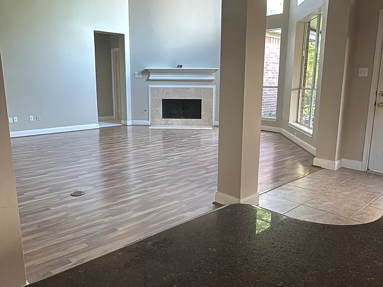 7603 Prairie Oak Trl — Photo 1