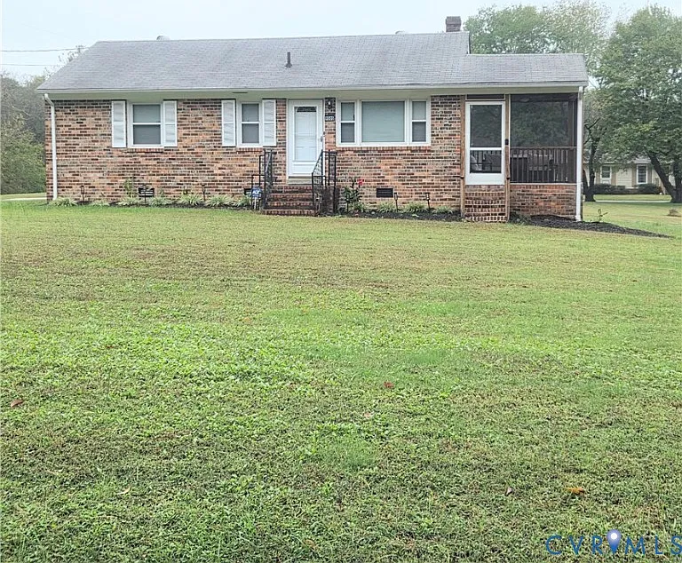 9005 Pine Hill Rd