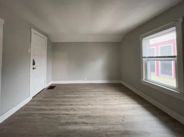 808 W Beechwood Ave