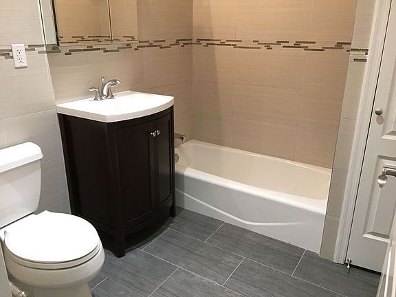 4th image of 3710 31st Ave APT 2F