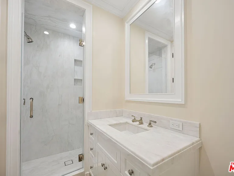 15201 McKendree Ave — Photo 14