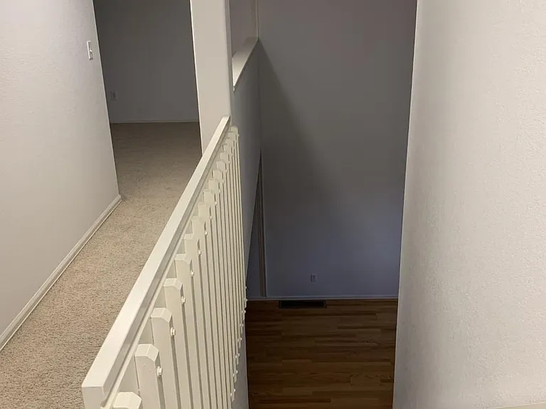 2106 Laramie Ct — Photo 10