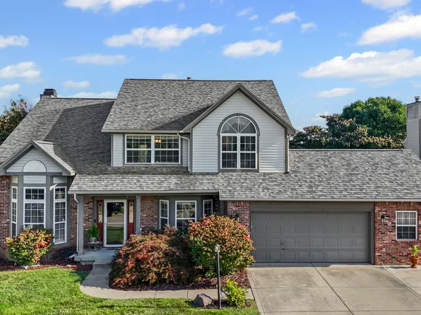 1216 Thornmeadow Cir, Greenwood, IN 46143