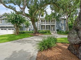 265 W 30th St #462, Sea Island, GA 31561