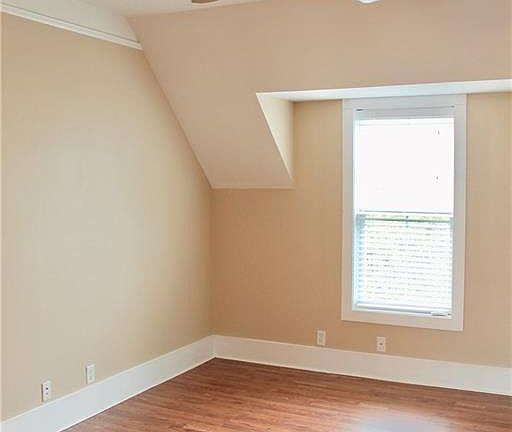 3rd image of 136 Shady Brooke Unit 301